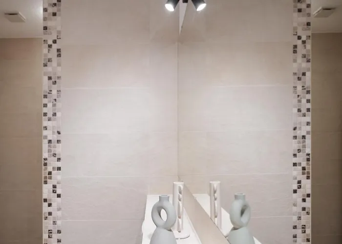 Exklusives City-apartment Am Altmarkt شقة